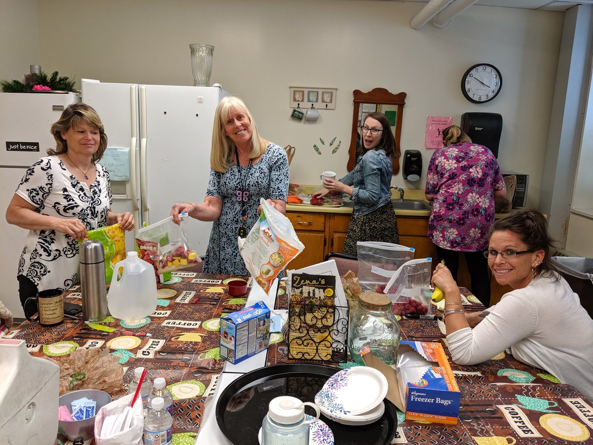 Sara Lairmore tweet media