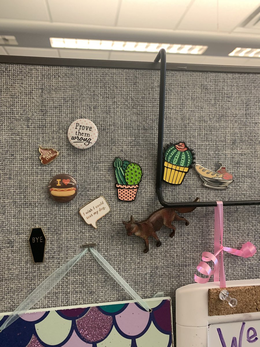 pinktutuxoxo's tweet photo. Added to my stash of suggestive pins on my cubicle wall lolol #whenyouseeit #lol #gottakeepitfun https://t.co/ChsW4ai6Fz