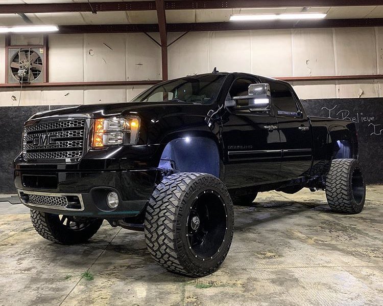 _LiftedTrucks_'s tweet photo. #GMC https://t.co/2dScY1ach1