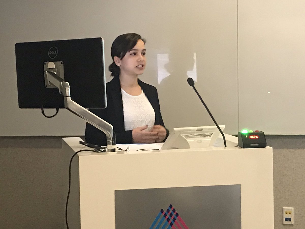 MountSinaiNeuro's tweet photo. .@IcahnMountSinai Medical Student Rebecca Baron is now presenting #research on the rate of #glioblastoma open biopsies and re-resection among #AANS surgeons. #ResearchDay https://t.co/QbMtTdz8ih