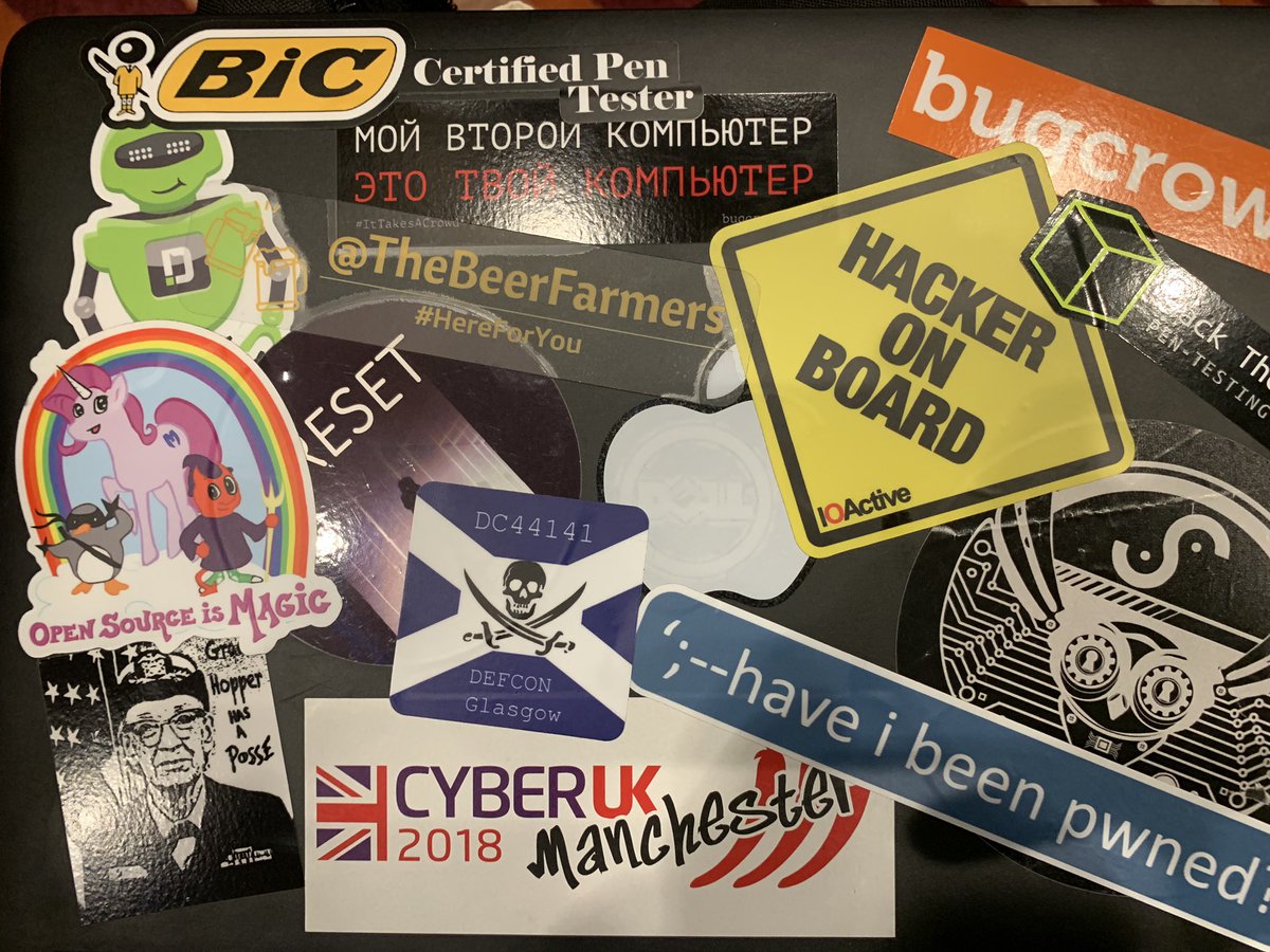 UK_Daniel_Card's tweet photo. Thanks @ZephrFish 😻😻😻😻😻 #stickerSAreLife https://t.co/48xhKu1rNa