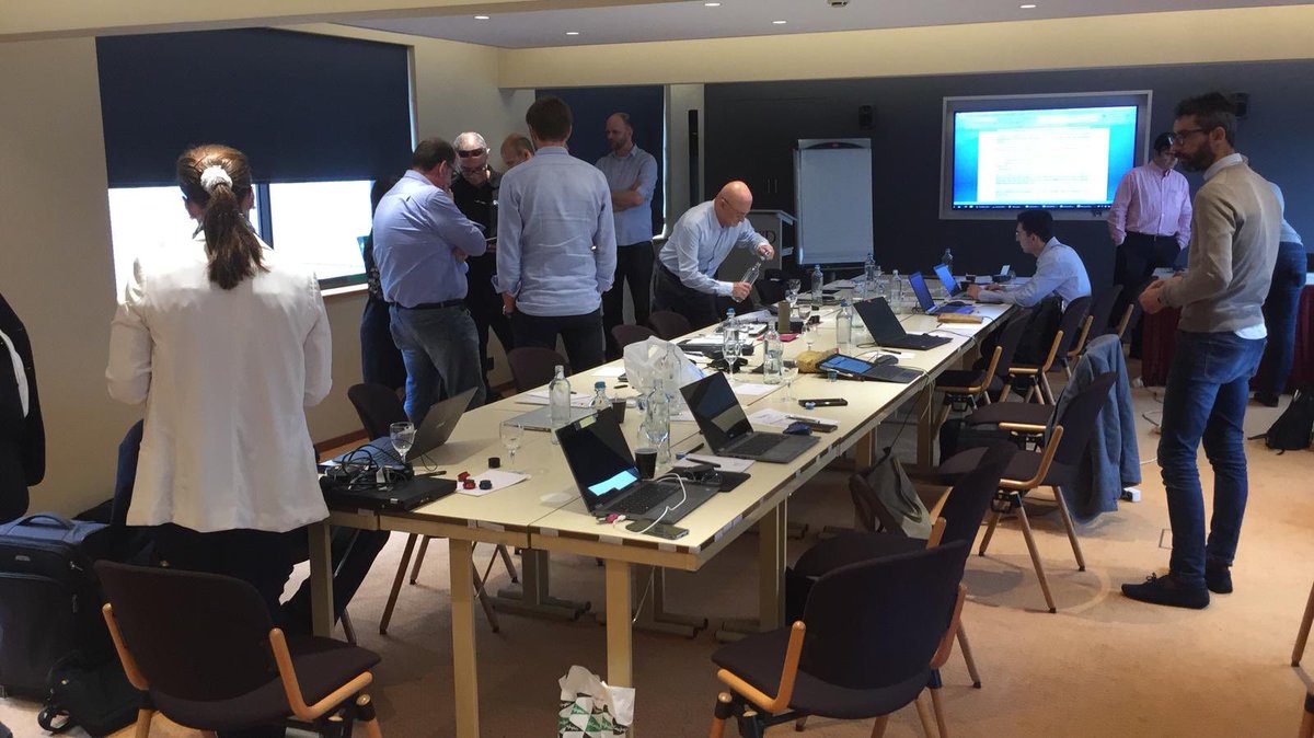 Pole_Polymeris's tweet photo. #Mouldtex progress and partners meeting in Brussels: advanced tooling and manufacturing technologies for plastics and polymers @EU_H2020 https://t.co/lRwlVoshl7