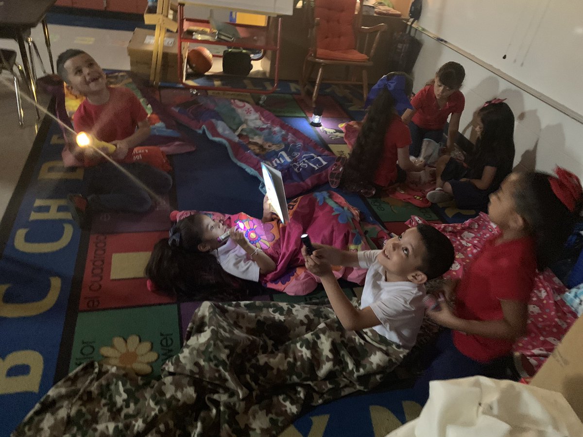 patpenavargas's tweet image. Kinder cubs @NISDCable enjoying the great outdoors in our classroom for some camping fun. #ThisIsCable #itsthelast