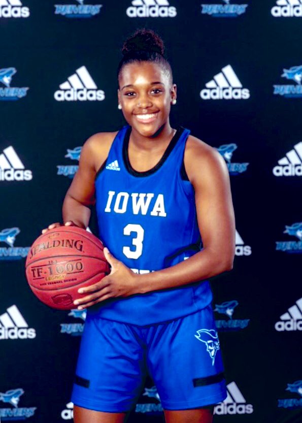 ArchiveRoosWBB's tweet photo. Roo fans, check out our next #RingTeam resume! Meet sophomore transfer Naomie “Mimie” Alnatas coming to us from @ReiverWBB, originally from French Guiana! 🇬🇫
🎯 52% FG and 40% 3FG
💯 92% FT
🥇 @ICCACSports All-Region
📚 @NJCAA Academic All-American
🏆 @NJCAA All-American https://t.co/0CQJmiQC6F