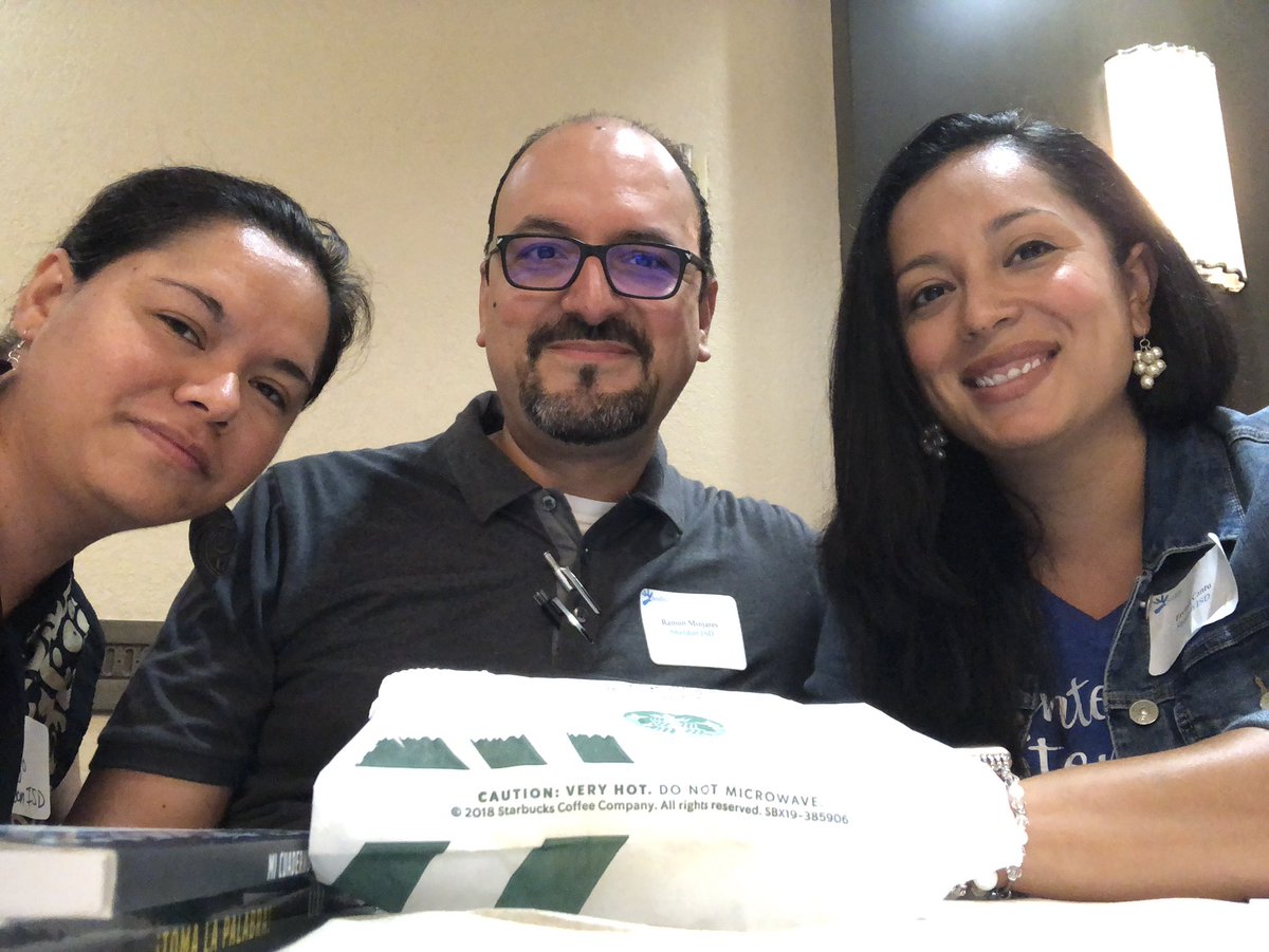 SISD Multilingual tweet media