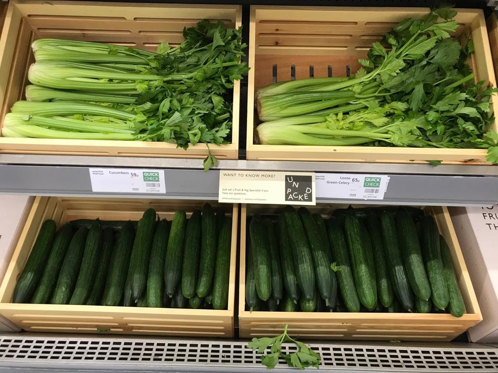 HughFW's tweet image. Doesn’t it look just great when the #plastic is taken away! Who would like this to be something that all supermarkets do? 
#WarOnWaste #OnePlasticFreeDay #WorldEnvironmentDay