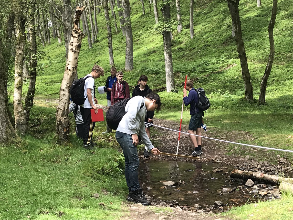 BeechenCompICT's tweet photo. Lovely day in the Quantocks measuring rivers with Year 10 Geography students @bcsgeolegend @BeechenCliff https://t.co/9KunXjlPcA