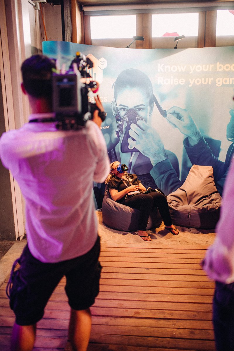 Yesterday we visited the European #FitTechSummit in Munich with the DYNOSTICS Analysis Lounge and carried out over 120 metabolism analyses. 🚀 Thanks to all who visited us at the booth.