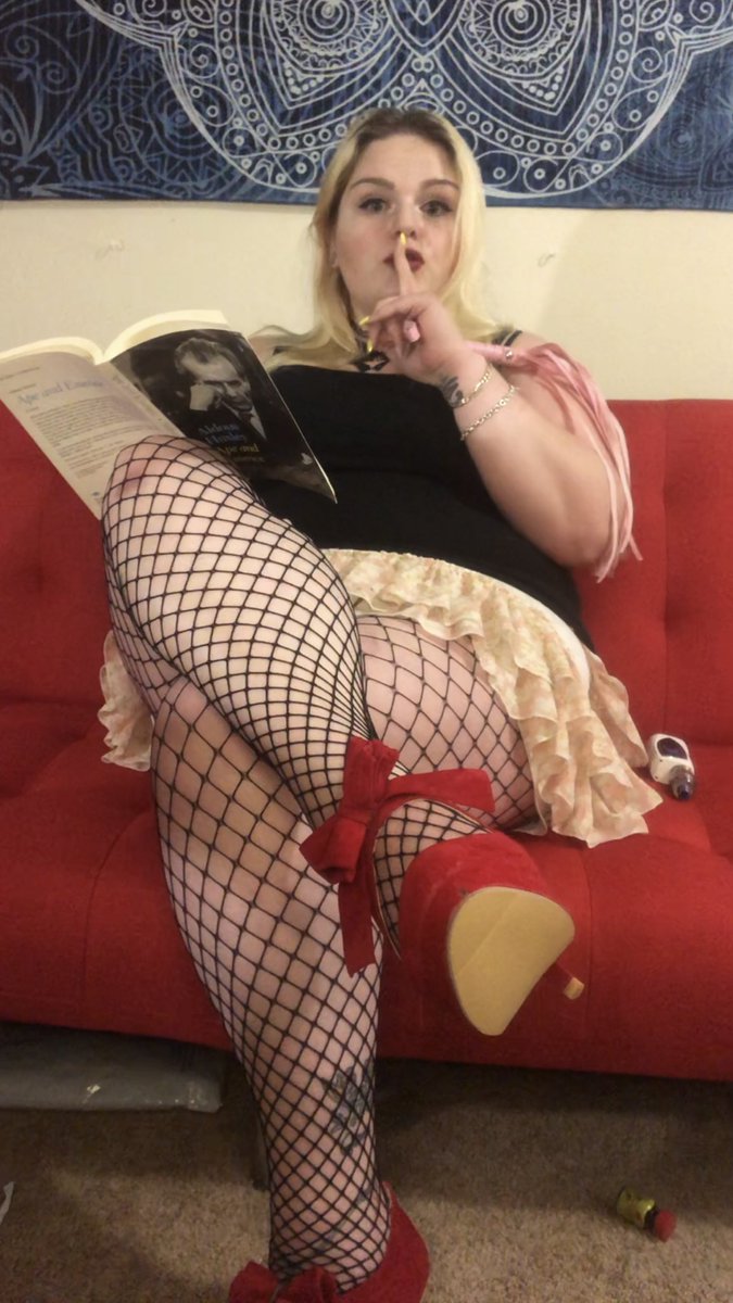 Relish in your inferiority!
Make me proud! 
Be on a constant mission to further degrade yourself in an effort to build me up!
Who needs a degrading task? I want to laugh. Send a 10$ gc and I will dm one to you.
If you do not complete it you owe me double 20! #BBR #FDDS #GBD