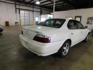 CincinnatiGood1's tweet photo. We've got a 2002 Acura 3.2 TL with just 110,259 Miles on her with your name on it. Stop by and claim your car this Saturday at 8 am @GoodwillCinci Auto Auction. https://t.co/n7mUh8iNIG for more details #cincinnati #kentuckymom https://t.co/dq4rWW4kU3