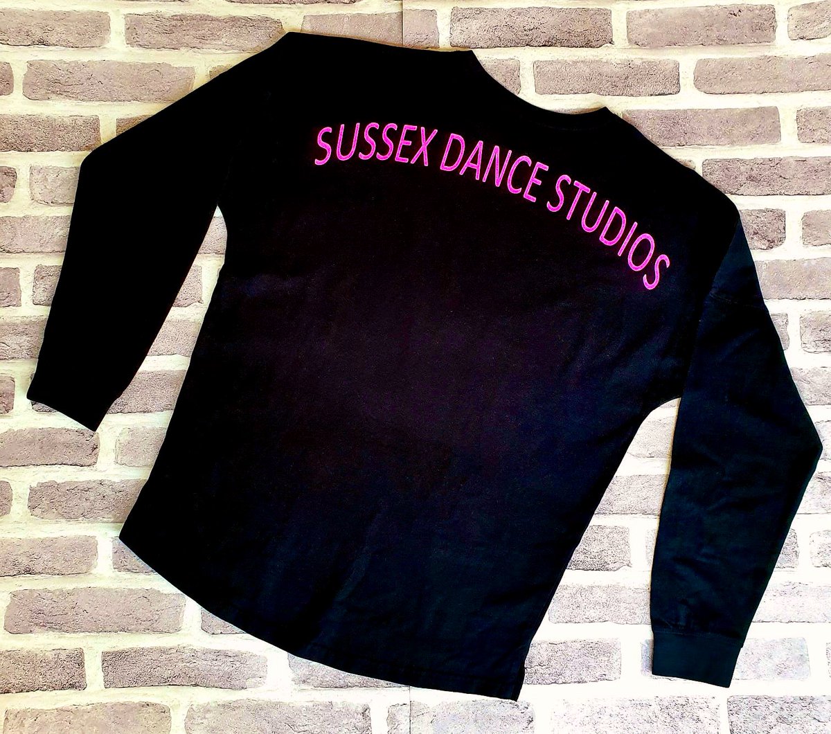 ltd_qcc's tweet photo. You Cannot Beat A Bit Of Comfort With These #SpiritJerseys They Are So Popular. #Dance #Comfort #Pink #Glitter https://t.co/HTxbWRW70Z