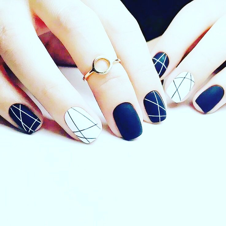 NASFash's tweet photo. #beautifulnail #beautifulgirls #beautiful #beautifulnailpolish #nailsoftheday #nailart #nailcolours💅 #naildesigns #black #mattenails #mattnailpolish #nailpolishlover #nailcolours💅 #nascorp #nasfash https://t.co/DGCmP2iUrA