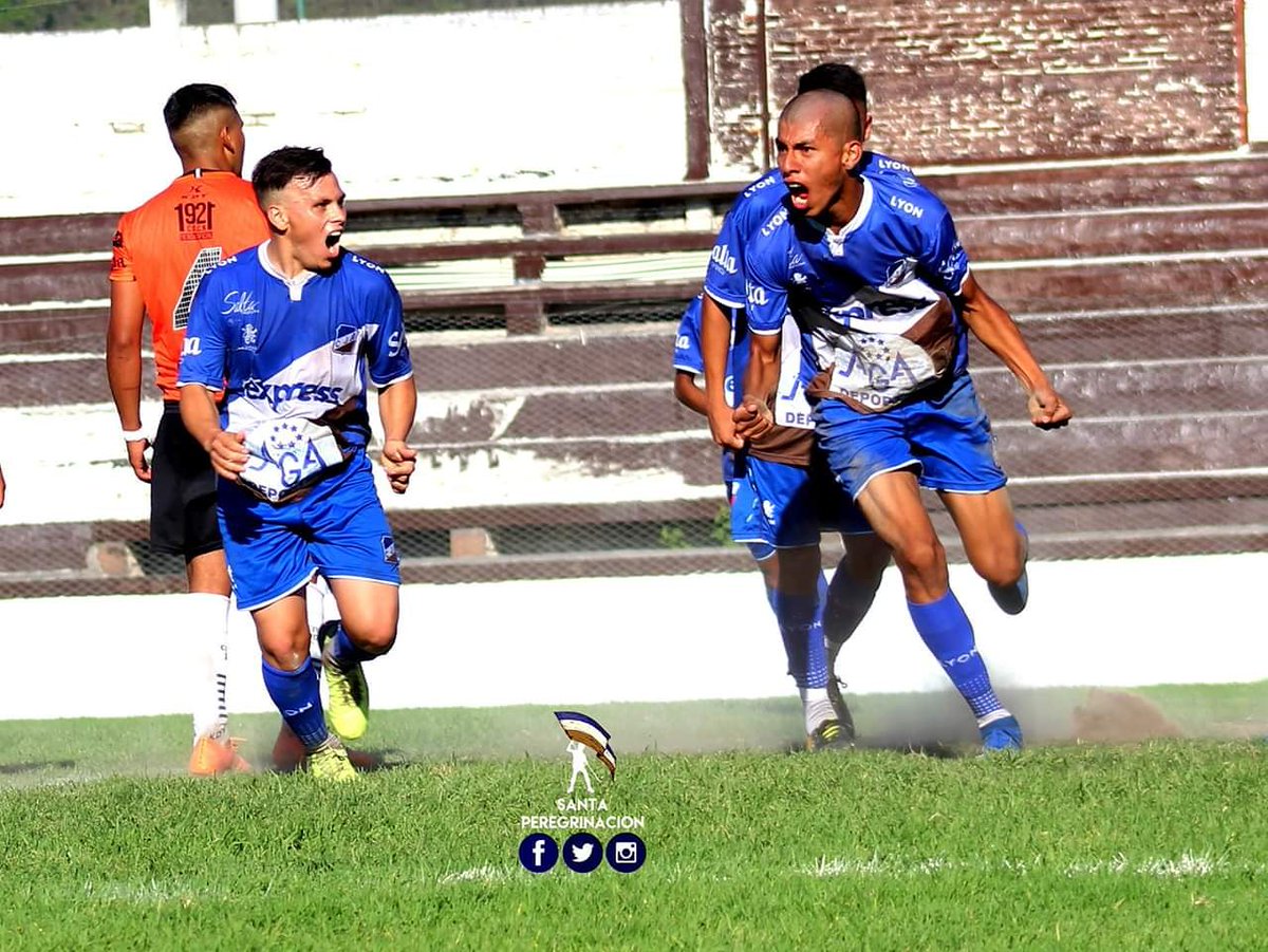 SiempreConVosJA's tweet photo. #TorneoAnual | HOY | Fecha 2  

#DepAtlas - #JuventudAntoniana. 

Hora: 21:30 
Estadio: Liga Salteña con ambos públicos. 

Los hinchas Antonianos hasta las 18 hs pueden adquirir las entradas en Lerma y Rioja

*Caballeros $100
*Damas y Jubilados $70
*Menores $50

#VamosAntoniano💪 https://t.co/nXqyjVdPJ4