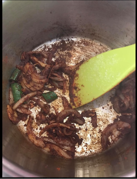 Banting7DMP's tweet image. Looks like chicken were trending in the admins kitchen, look what @xeyedmess has prepared for the #AdminChallenge #BantingChallenge admin cook out #banting7daymealplan