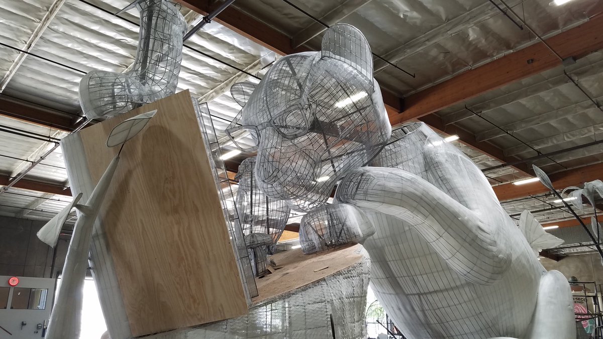 BoldExplorer's tweet image. Lions Float