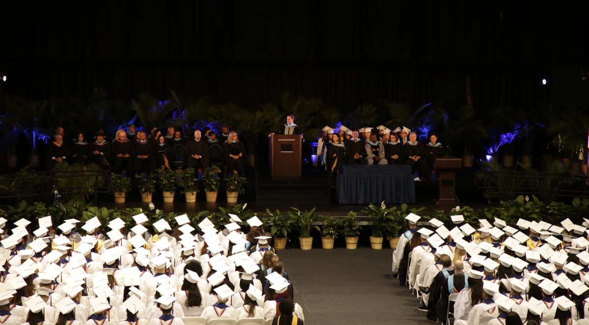 LAUSDSup's tweet photo. Many in this building often walked by your side, sometimes pushed you from behind, pulled you up…sometimes when you were too tired and could go no further, they even carried you. They are your parents, teachers, friends and family. @HMLSrHighSchool #MDCPSGrad https://t.co/xF17bo5pD6