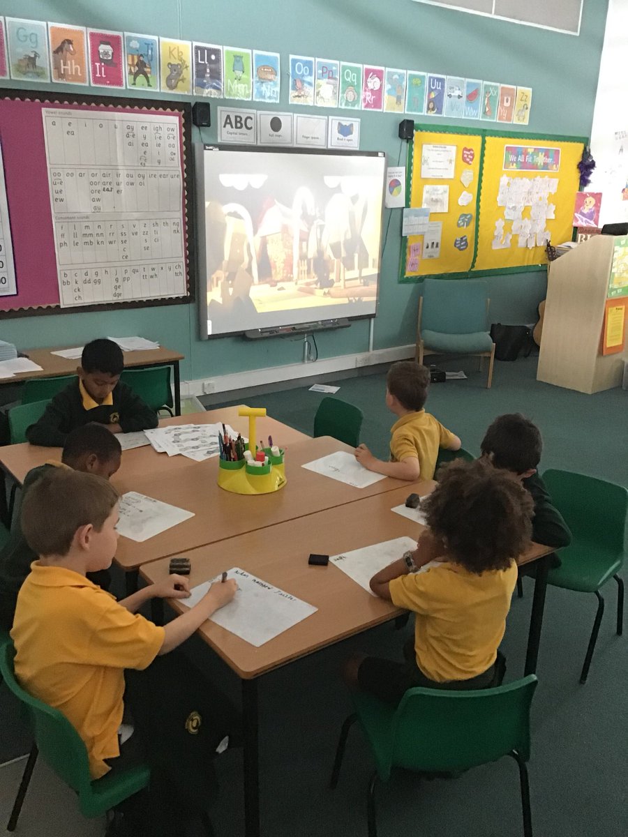 MusicMPS_'s tweet photo. We are writing descriptive pieces about a selection of exciting short films. The children are getting so good at using adjectives. We are also answering comprehension questions about the animations to show how well we have paid attention. @EnglishMPS_ https://t.co/cucMfwtdNt