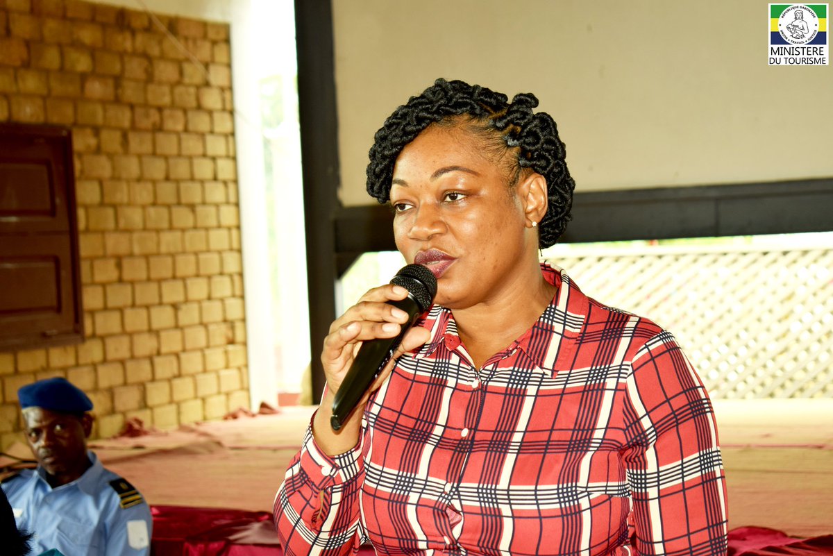 COMMUNICATION.

Le Ministre du tourisme, <a href="/ItsanaRosine/">Marie Rosine Itsana</a> a défendu le projet de loi portant réglementation du secteur #tourisme devant les Honorables #Députés.
C'est un grand pas vers l'adoption et la promulgation de la première #loi Gabonaise du secteur tourisme.