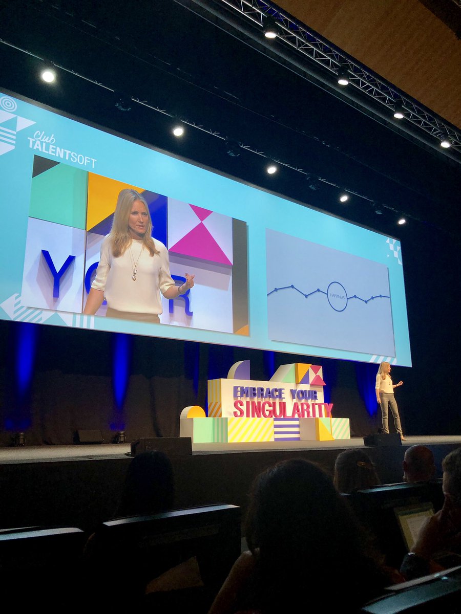 racheleuchner's tweet photo. Closing keynote with happiness expert @MaleneRydahl 🙂 #clubTS #EmbraceYourSingularity https://t.co/wYDUGJCJl9