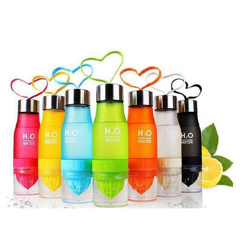 styIeonstreet's tweet photo. Staying hydrated is so important! It is even getting more import during the summer months.But it is just tasteless and not much fun to drink. Introducing the Fruit Infusion Bottle.
https://t.co/WkEYtevjC9 https://t.co/WymgWALSYf