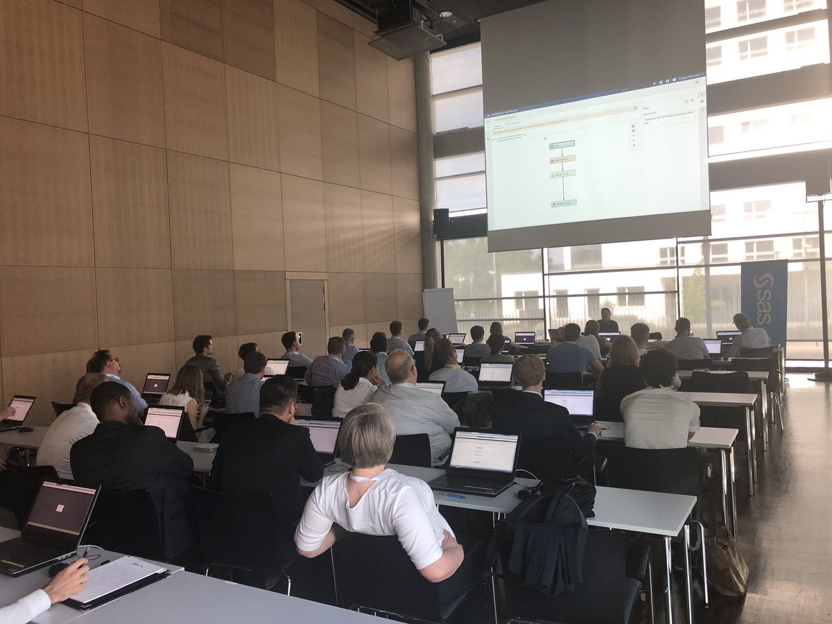 GregorHerrmann's tweet photo. Machine Learning live at #SASF19 with @saschas40 in Bonn. I can tell you it is pretty hot. https://t.co/tWC5VUEPCN