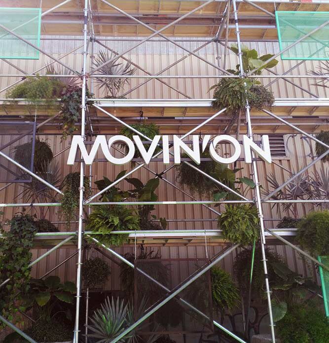 FOUZIYABOUZERDA's tweet photo. En compagnie de Philippe Schnobb, Président du conseil d'administration de la #STM, lors du sommet mondial de la #MobilitéDurable #MovinOnConnect. Un plaisir de poursuivre les échanges que nous avions eu lors des #EJC2018 sur les enjeux de la #transitionénergétique. https://t.co/yGMrFbmSVb