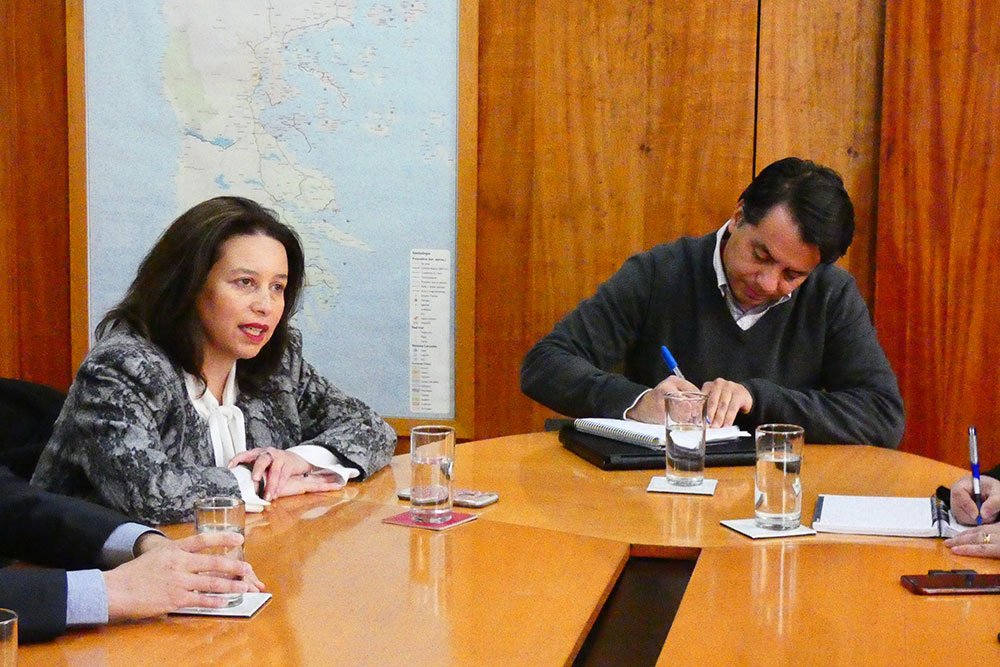 diariodeaysen's tweet photo. @ximenaordenes   solicita reactivar y agilizar la construcción de la barcaza en el Lago O’higgins https://t.co/rjehcnPlu3 https://t.co/SRuKVkZKgN