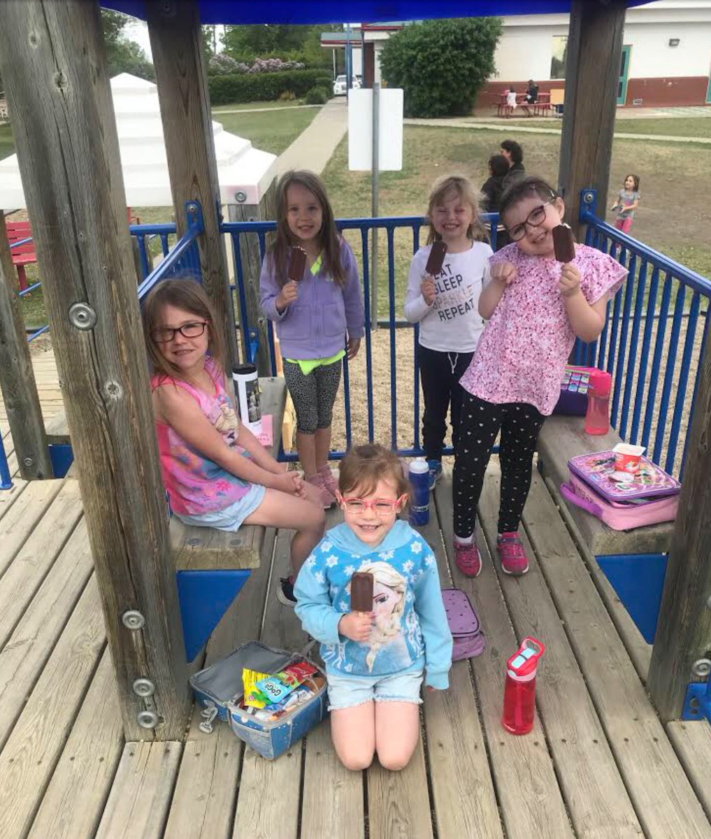 Consort School tweet media