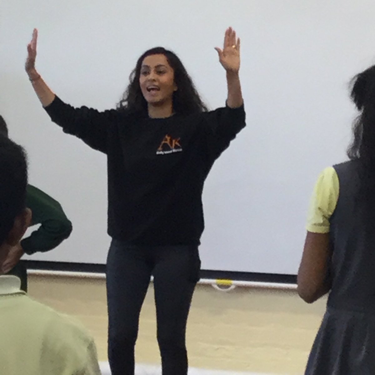 RoeGreenJS's tweet photo. Thank you so much to Archana Kumar ⁦@AKDANCING⁩ for joining us today. #RGJSCareers ⁦@PrimaryFutures⁩ ⁦@100WomenFinance⁩ https://t.co/hJZO4dcNw8