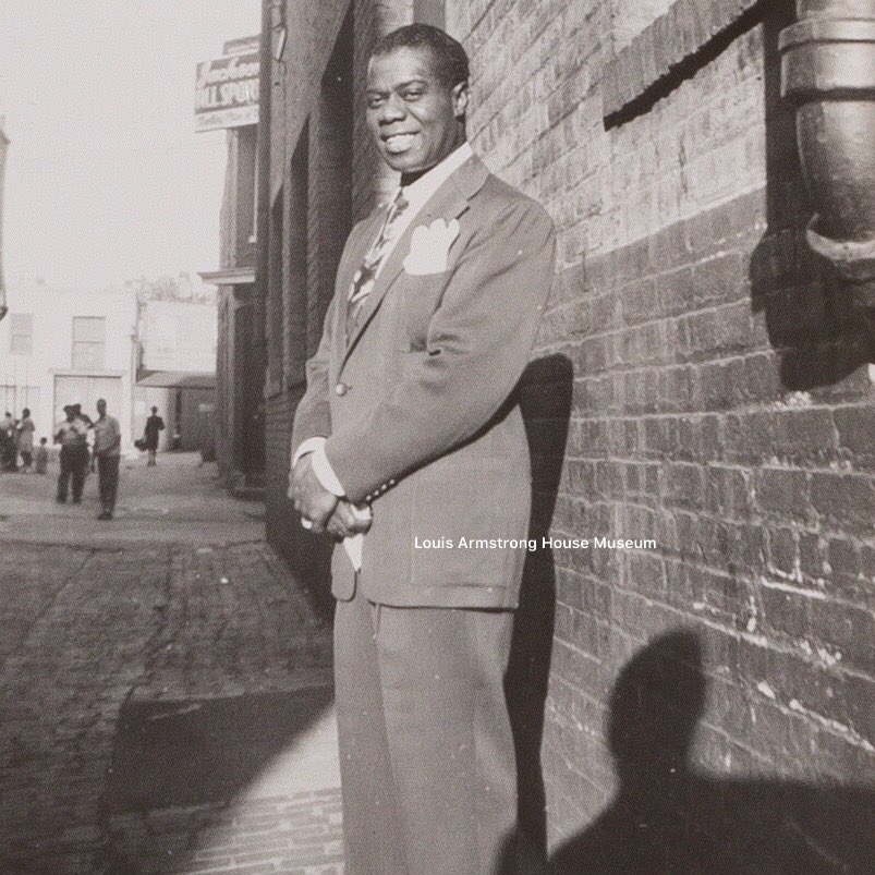ArmstrongHouse's tweet photo. Rare photo of Louis taken behind the Howard Theatre in Washington D.C. on this date in 1947, found in one of his scrapbooks and digitized thanks to @Fund2F ! #louisarmstrong https://t.co/LSRM1B9PWN