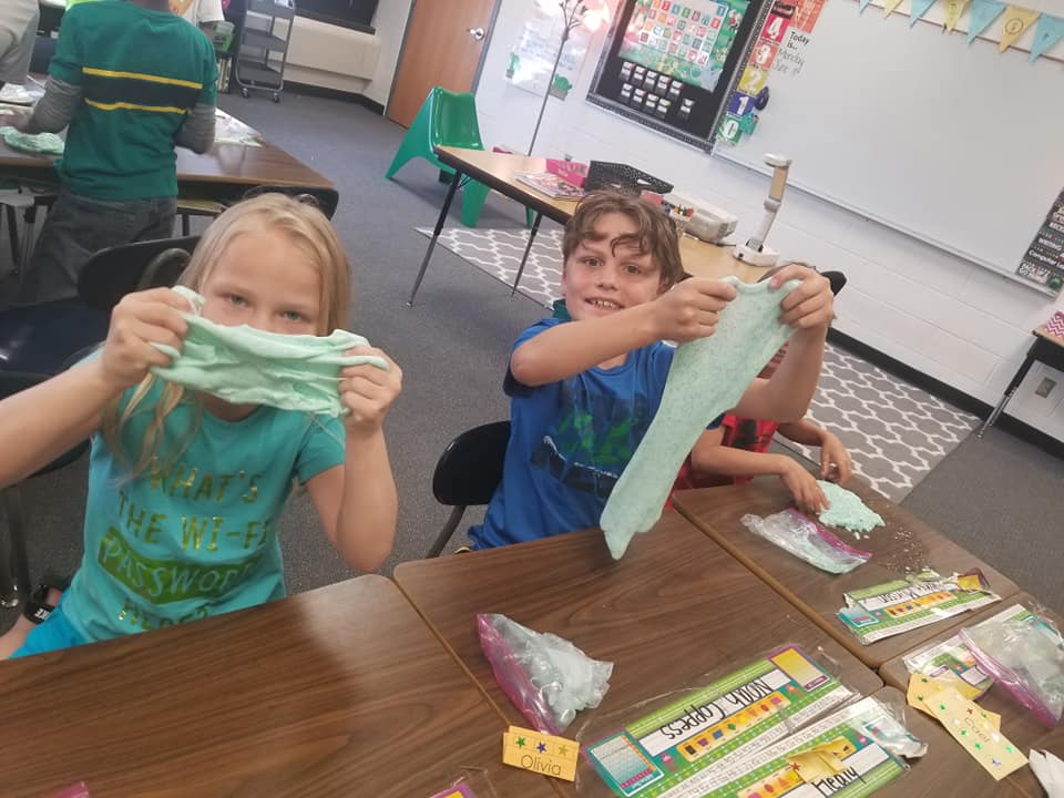 2nd graders made slime as part of Beach Week! #heights4kids