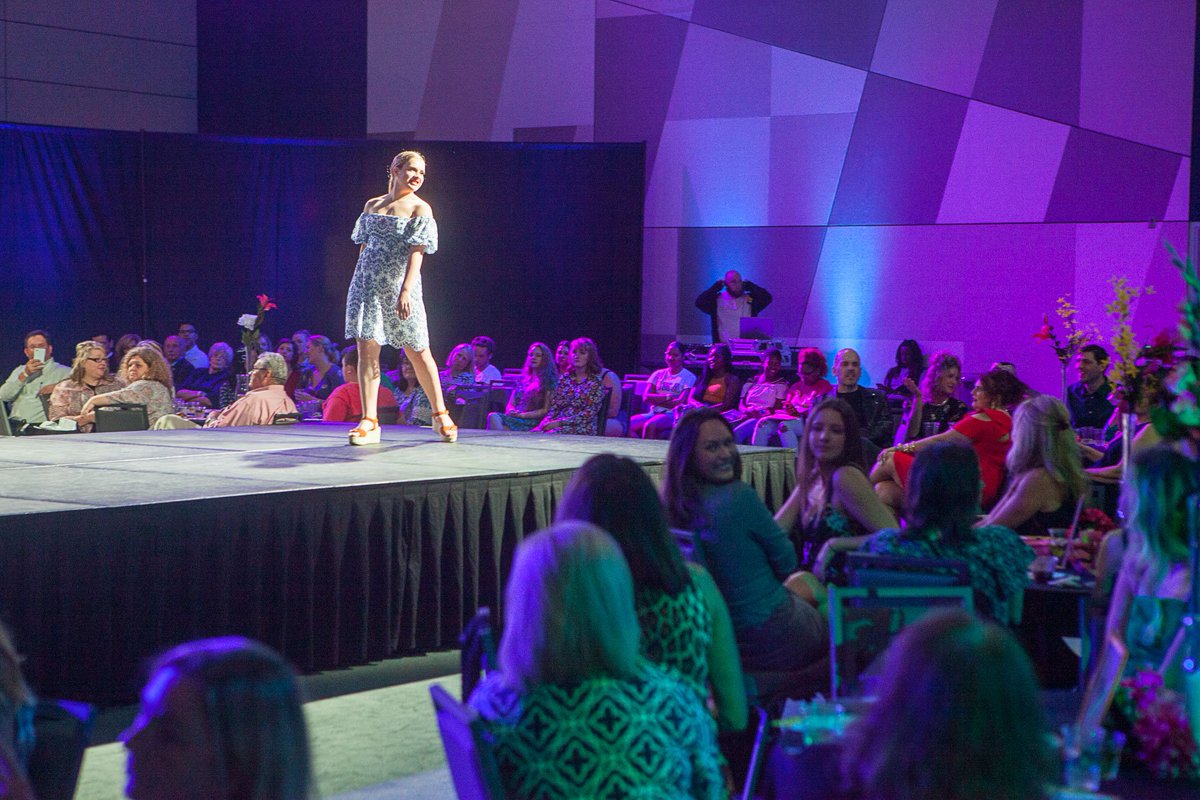 UKHES's tweet photo. The beauty of the Color Me Spring fashion show is undeniable as is the hard work that accompanies it. This year’s show, produced by students in MAT 559, was the most successful yet. Full story: https://t.co/vXNRquR4x2 https://t.co/T4g4SvrcQK