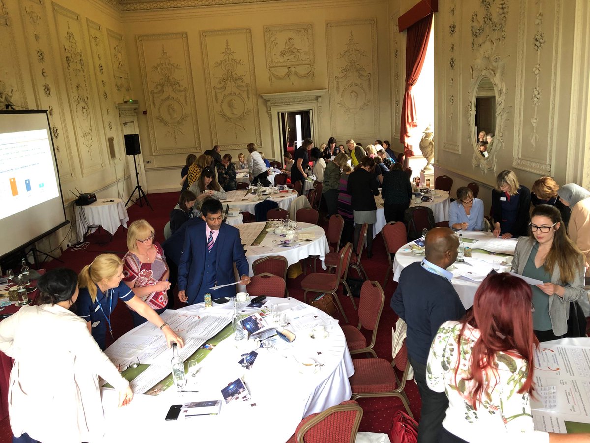 DocStrain's tweet photo. The interactive work map cases getting consultants, GPs, nurses and pharmacists discussing assessment and management of #frailty and #diabetes. 

Teamwork is the only way to improve quality of life for older adults living with diabetes 
(well actually not just older adults...) https://t.co/DyO7HfNePq