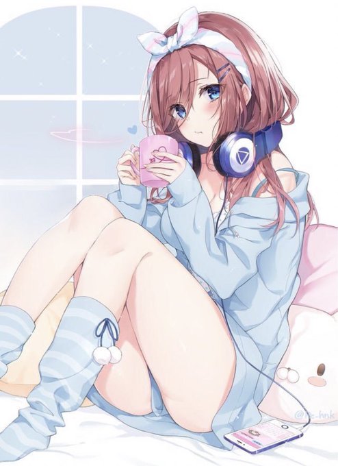 【 Gen 】@冴えカノ信者さんがTwitterに投稿した中野三玖(五等分の花嫁)のイラスト。