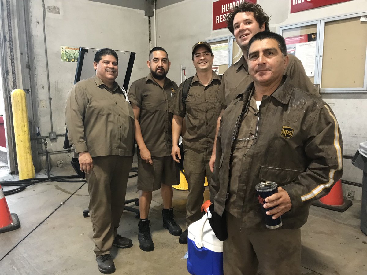 mighty_wb's tweet photo. Itβs Wednesday, you know what that means...AVOID BACKING! #UPSers #RedRiverUPS https://t.co/iuKVMqkNYH
