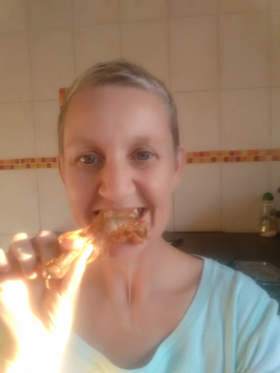 AdrienneOlivier's tweet image. Admins willing to walk the walk. Curried Chicken Feet @xeyedmess has prepared for the #AdminChallenge #BantingChallenge admin cook out #banting7daymealplan