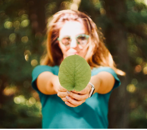 TopGlobalSL's tweet photo. ¡Feliz #DíaMundialDelMedioambiente! En Top Global trabajamos siempre que podemos con materiales reciclados así como con tintas con bajo impacto en el #medioambiente. Conoce más sobre nuestra forma de trabajar https://t.co/m7XMYKK2M4 https://t.co/Hyo9LDI7A4
