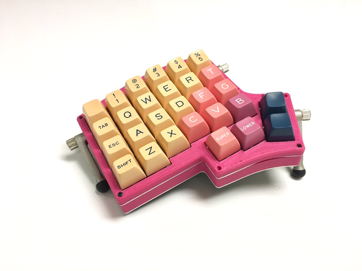 keebio's tweet image. SA Vilebloom came in to match the case