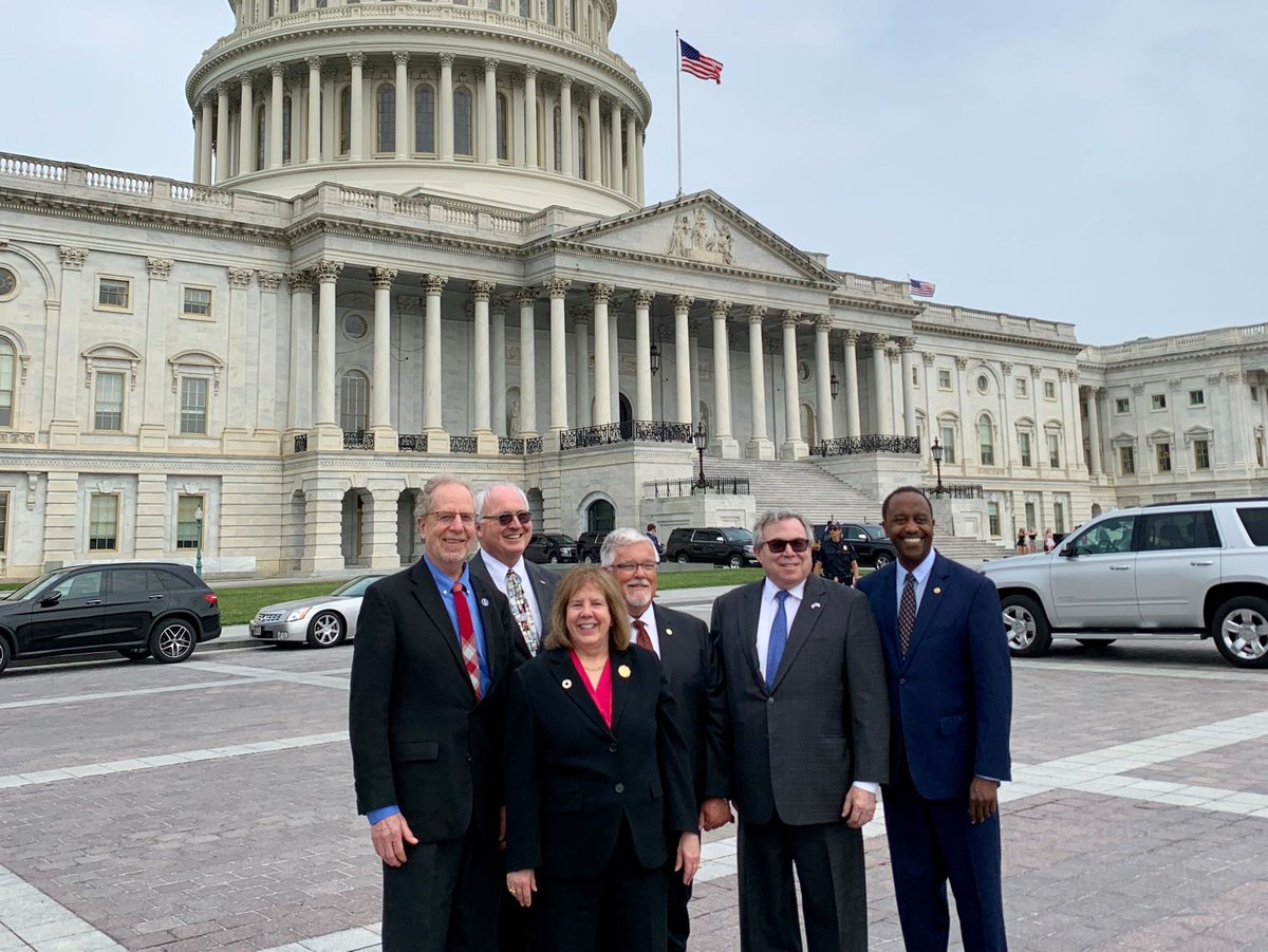 AOAforDOs's tweet image. #AmericasDocs are on Capitol Hill today advocating for change. Our coalition is committed to greater price transparency and to protecting patients from unpredictable and unexpected out-of-pocket expenses. 
@aafp @AmerAcadPeds @acog @AOAforDOs @APAPsychiatric @ACPinternists