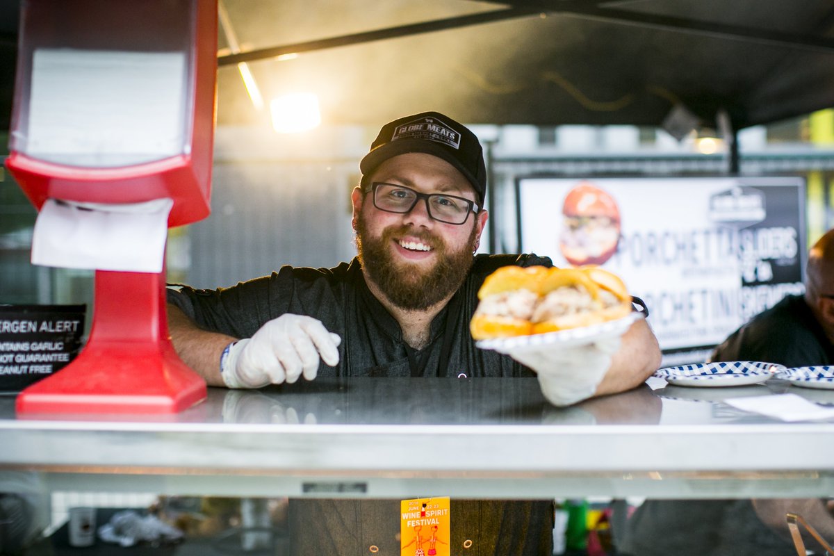 9 days and counting! Plenty of food options will be available at this years Wine and Spirit festival. Whatever you're sampling we'll have something to pair it with!
<a href="/OysterBoyTO/">Oyster Boy</a>, <a href="/LosVietnamita/">Los Vietnamita Taqueria</a>, <a href="/6ixtriangles/">6ix Triangles 🇮🇳</a>, <a href="/NorthShorePieCo/">North Shore Pie Co</a>, <a href="/heirloomtoronto/">Heirloom Food Company</a>, <a href="/globemeats/">Globe Meats Market</a>, &amp; Slopes of Vesuvius