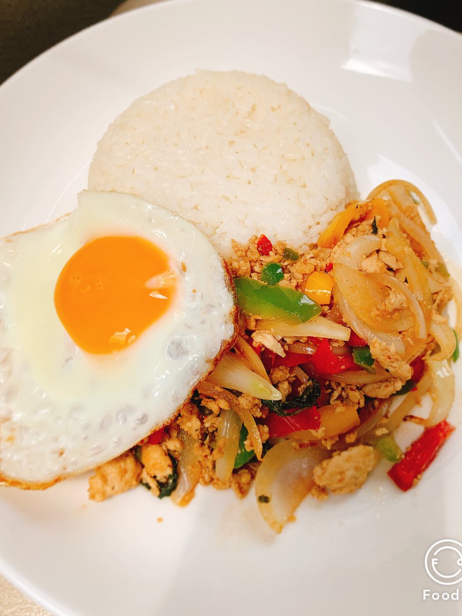 Uzivatel タイ料理 酒食房からびんか 相模大野 Na Twitteru ガパオライスね タイのファミリーcookね からびんかでにんきね からびんか 相模大野 タイ料理 デリバリー 女子会 からびんかサンド