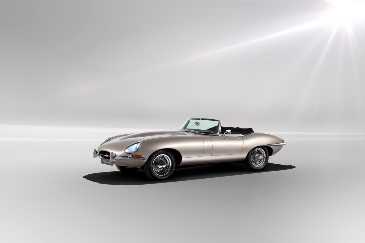 Auto_Futures's tweet photo. Classic car electric conversions: Yes or No?

Auto Futures takes a look at three examples: https://t.co/QAeSptt4ZH 

#SwindonPowertrain @Jaguar #Electricclassiccars #classiccars #electricvehicles https://t.co/AT0n2UtZjO