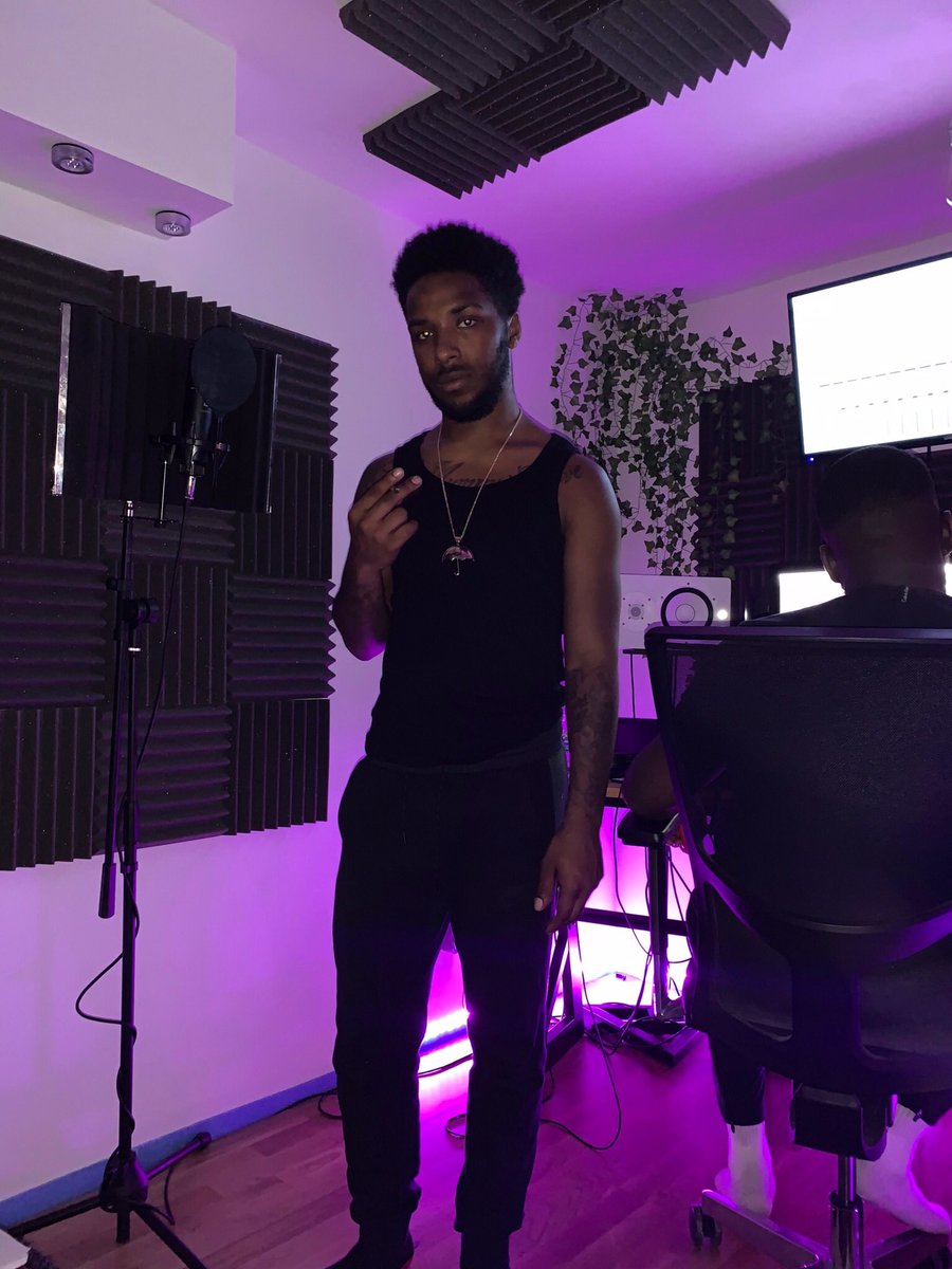 DottStudios's tweet photo. Lots of new music enroute.. https://t.co/dPouWI09le