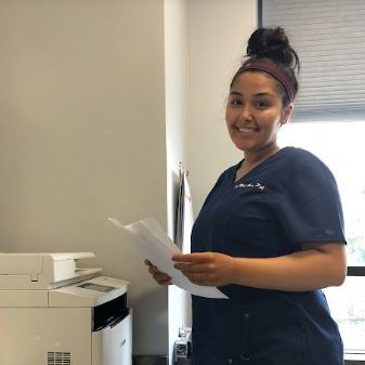 VHSCapstone's tweet photo. Half way through this year's program and seniors are spotted working hard in a variety of workplace settings #VHSBusinessDept #HighSchoolInternships #NJSLE https://t.co/ggFME057IL