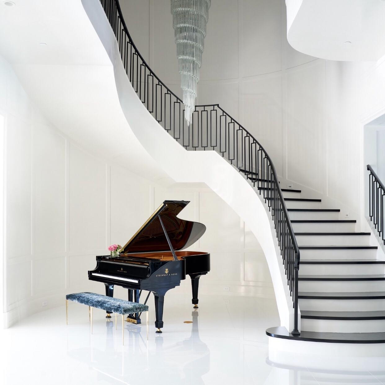 @SteinwayAndSons  Follow Bring music and timeless elegance into your home with a #Steinway. steinway.com/pianos 📷: Thompson Custom Homes and Nathan Schroder Photography