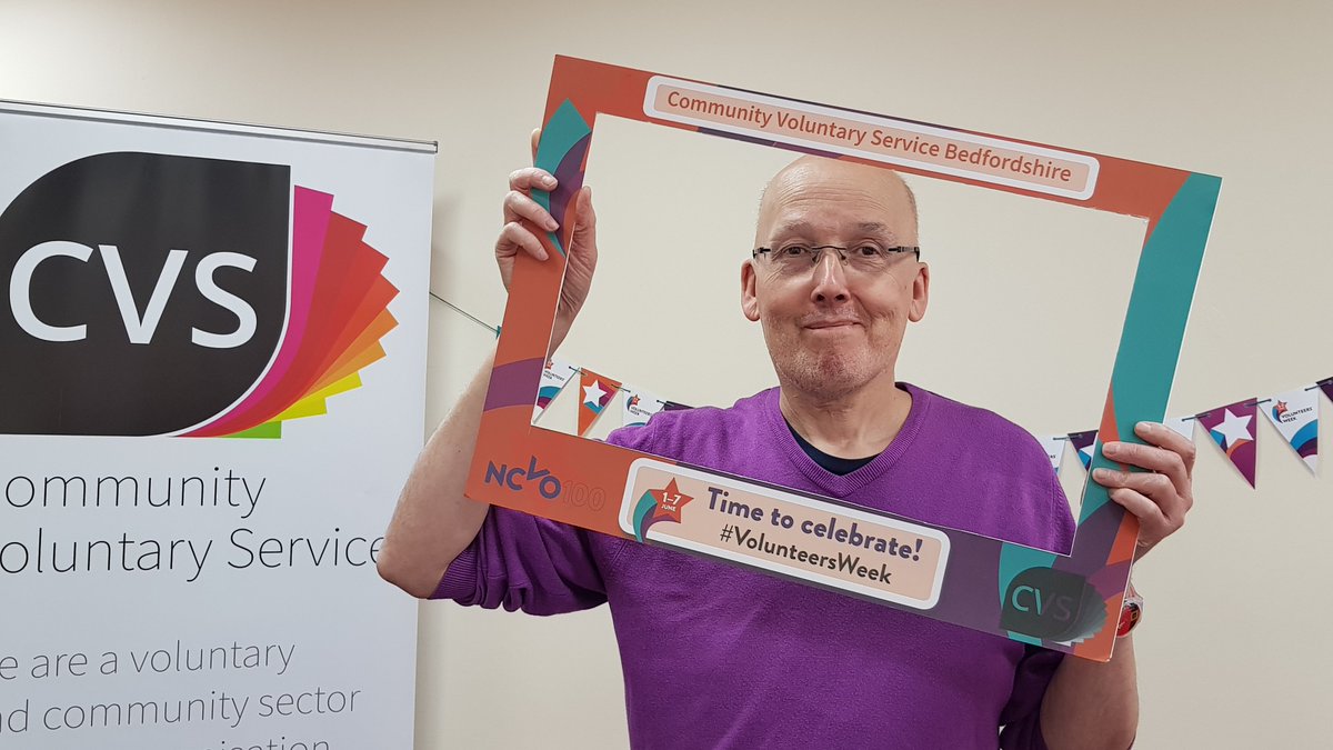 Mark will be at Waitrose Ampthill on Friday between 10am and 1pm.  Our final outing with the selfie frame in this #volunteersweek.  Mark would love to speak to anyone volunteering or interested in volunteering. cvsbeds.org.uk/news/2019/06/0…

#volunteersweek
<a href="/letstalkcentral/">Central Bedfordshire Council</a>