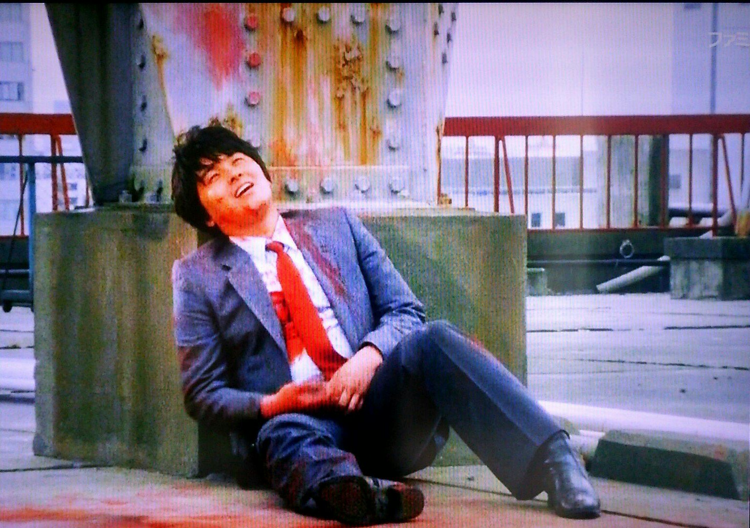 孤独のディアマンテ 在 Twitter 上 ドラマで印象に残っている死 ラガー 竹本淳二刑事 渡辺徹さん 殉職シーン 太陽にほえろ 第658話 ラガーよ 俺たちはおまえがなぜ死んだか知っている T Co Efgh8yts Twitter