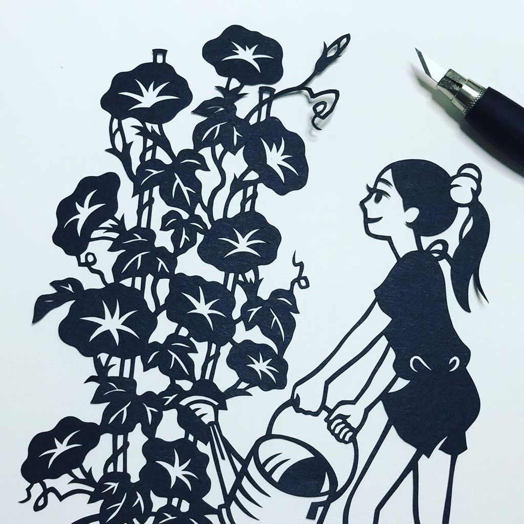 Uzivatel Codomopaper Na Twitteru 今日はご注文の朝顔を切りました この頃ペン画をやってたので 新しい目線で微修正が出来たかな 切り絵 Papercut 朝顔 T Co 73ggymltp2