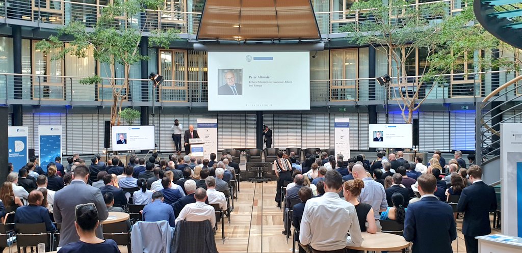 MDVinGermany's tweet photo. Opening session of the 4th German-Asian Business Dialogue at the Allianz Forum Berlin.
#AsiaDialogue https://t.co/pG34hlbbLH