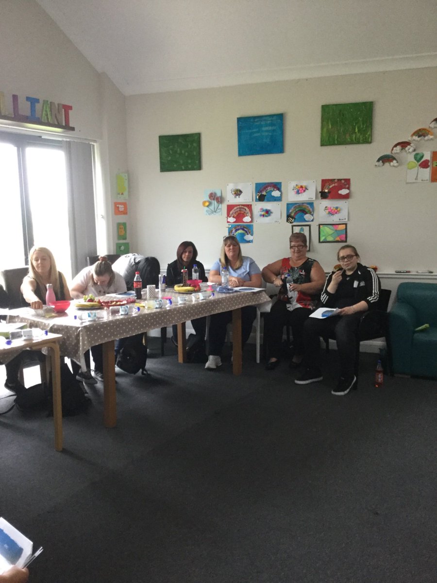 mm_mason1976's tweet photo. A Trauma Informed Approach to Work #BaxterView. Moving from βwhatβs wrong with youβ to βwhatβs happened to youβ. Great workshop, well done everyone https://t.co/WdrkflESui